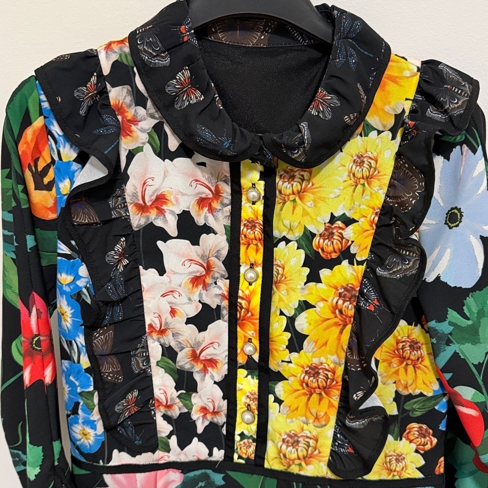 Black Floral & Butterfly Print Dress with Ruffle Details. Womens Size Small. - Picture 2 of 9